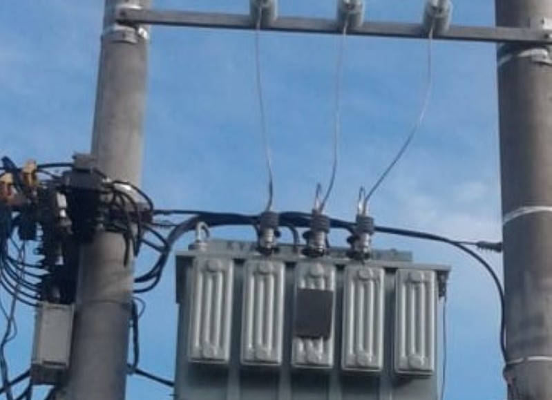 En medio de la ola polar vecinos soportan tres días de cortes de energía