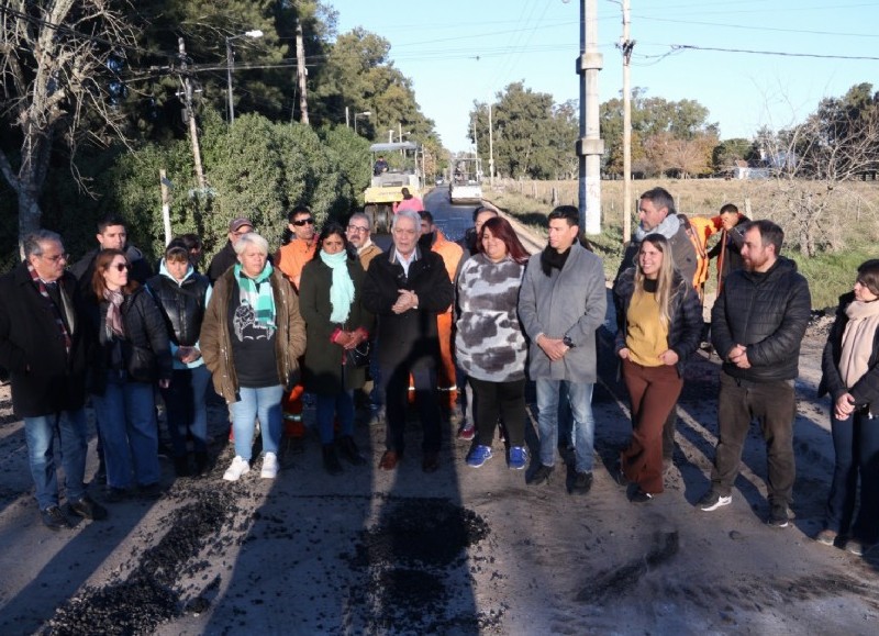 Arana en obra: Alak supervisó trabajos en la localidad y conformó su Junta Comunal