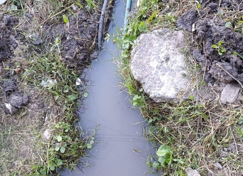Lleva un mes sin agua sin que ABSA atienda su reclamo