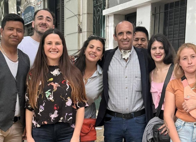 El equipo de Barbier en el Teatro de 43 entre 7 y 8