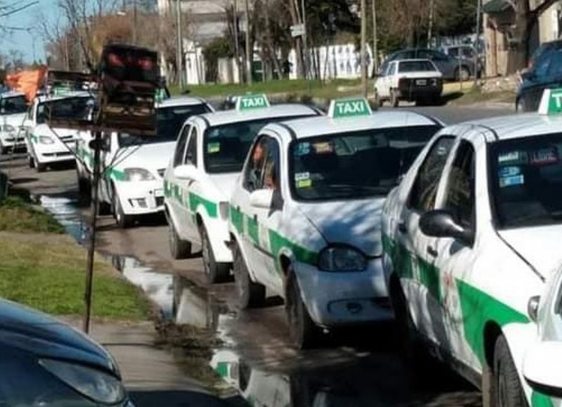 Se agrava en la ciudad el desabastecimiento de GNC: Taxistas anuncian cortes para hoy