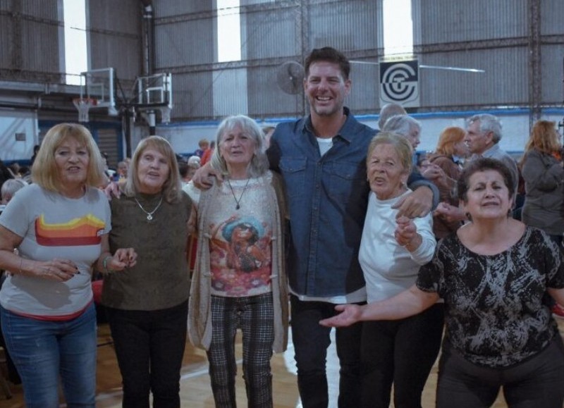 Loterías y Casinos organizó un Bingo Recreativo en Monasterio