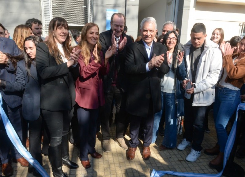 Julio Alak al centro