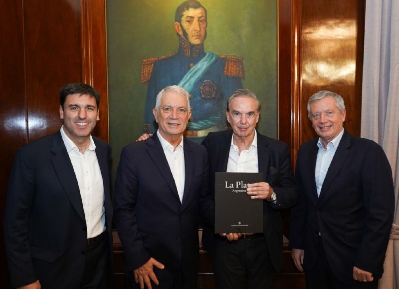 Alak se reunió con peronistas que jugaron fuerte con Mauricio Macri
