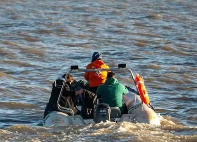 Pescadores desaparecidos: extendieron la búsqueda a las costas de Berisso y Ensenada