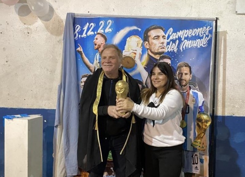 Colo Bastía y Sra.