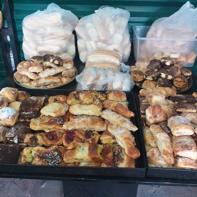 Facturas donadas por Panadería la Capital