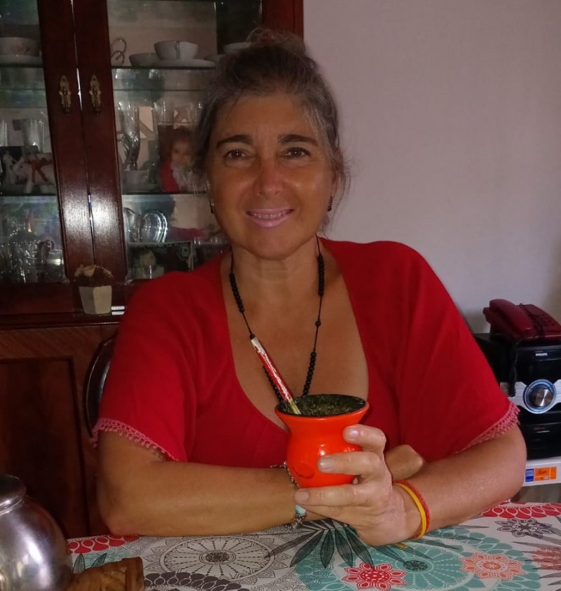 Sandra Viviana a cargo de "Saludo al Sol"