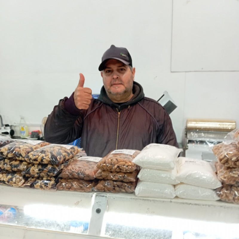 Tony, el encargado de la fiambrería