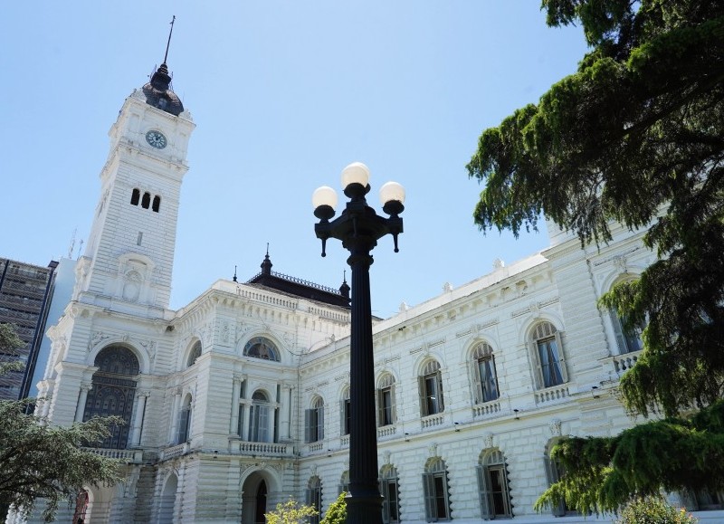 Si viejo, podes sacar la basura: Así funcionarán los servicios hoy