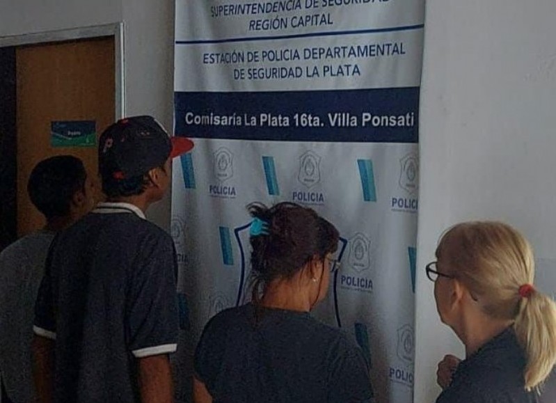 Rompieron y entraron en una casa de Barrio Jardín