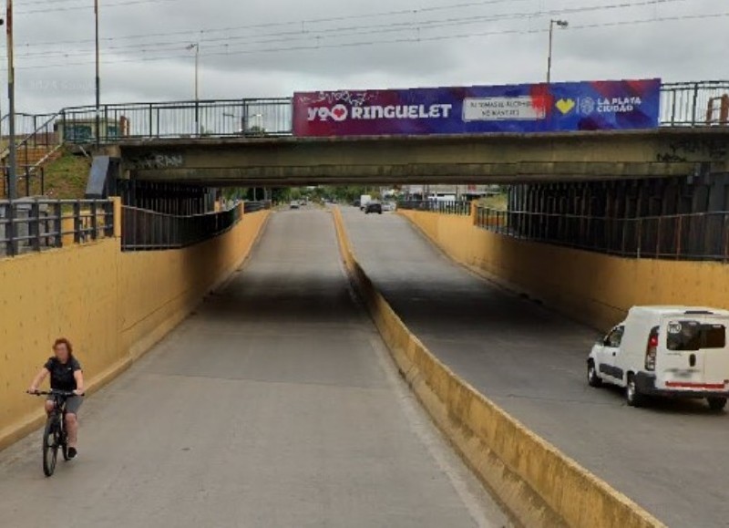 Cruce que une Gonnet con Ringuelet bajo puente en 7 y 509