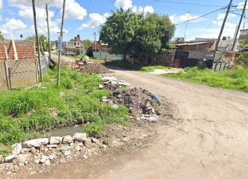 Infinidad de pedidos de un barrio postergado de Berisso junto a La Plata