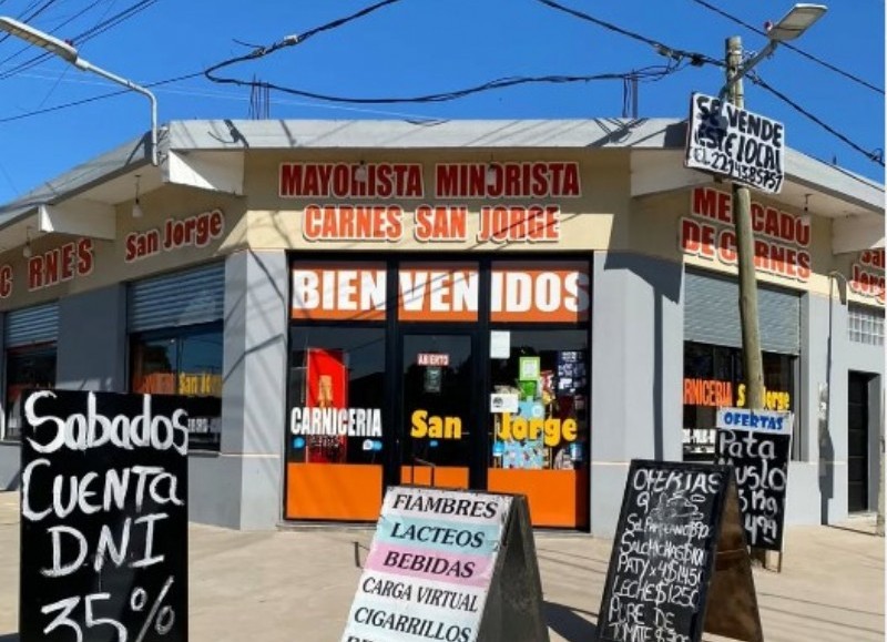 Robaron el Mercado de Carne de 118 y 99: Se llevaron hasta las cámaras de seguridad