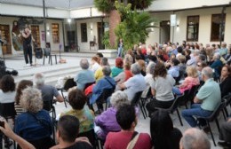 Con narradores de España y Venezuela, se viene una edición internacional de "Cuentos bajo la luz de la luna"