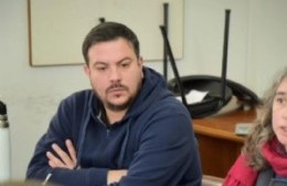 Alak deja la intendencia y lo reemplazá un concejal de Villa Elvira
