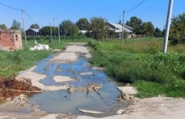 Desborde de cloacas en la zona de la Parroquia de Caacupé