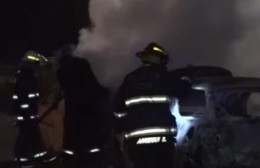 Dos autos quemados: Sospechan que fue intencional