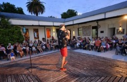 Vuelven los cuentos bajo la luz de la luna