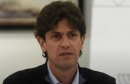 El radicalismo en una puja interna que va de derecha a izquierda: Se dobla pero no se rompe