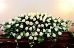 En Berisso se robaron una ambulancia de una funeraria con el fallecido adentro