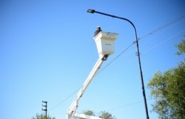 Tienen un plan: La Municipalidad afirma que está reforzando la iluminación en los barrios