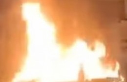 Vecinos escandalizados con el accionar de lo que podría ser un piromaníaco en la zona norte