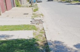 Frentistas esperan que ABSA finalice la obra y que arreglen lo que rompieron en calle 4