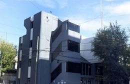 Se descompensó en 20 y 50 y falleció cuando renovaba el registro