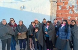 Ayuda para los más necesitados: Entraron mantas que llegaron desde Desarrollo