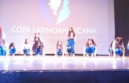 Villa Elvira arriba en el baile de reggaeton en el latinoamericano que se hizo en CABA