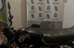 Andaban en una moto robada en Villa Elvira