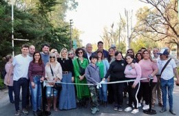 Alak inauguró nuevo asfalto en El Rincón y reafirmó el avance del plan de obras públicas