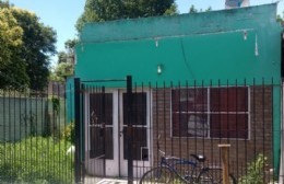 Un joven de 24 años fue encontrado colgado en su casa de Altos de San Lorenzo