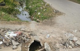 Arreglaron uno y siguen apareciendo cruces de calle rotos