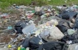 Reclamo para que se retiren los basurales formados a la vera de la 609