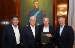 Alak se reunió con peronistas que jugaron fuerte con Mauricio Macri