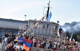 Desembarco Simbólico y Desfile de clausura en la 48 Fiesta Provincial del  Inmigrante