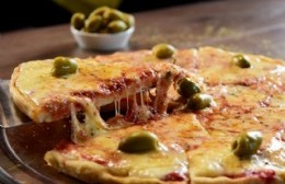 Con promociones y descuentos, La Plata celebra el "Día Internacional de la Pizza"