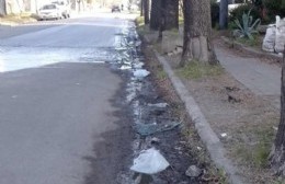 85 entre 12 y 13: Vecinos son víctimas de caídas producto del barro y el verdín