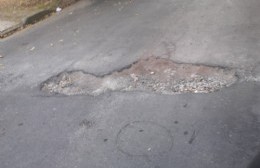 "Arreglaron un bache a 40 metros y no taparon los otros" es increíble dijo una vecina