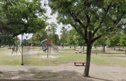 Se descompensó y falleció en Plaza España cuando decenas de vecinos estaban en el lugar