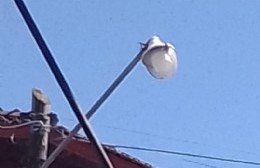 Luminarias apagadas: Un reclamo conjunto de varios barrios de Villa Elvira