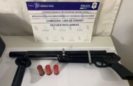 Atrapan a ladrón y buscan a su hermano por un robo en Gonnet