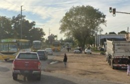 Fabián Cagliardi se cansó de esperar a Vialidad y recambian luces en Ruta 11