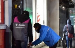 Vecinos preocupados por el acampe en 7 y 72: el Municipio deberá resolver qué hacer con gente en situación de calle