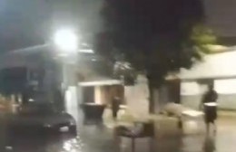 Fueron evacuados porque se inundaron en pleno casco de Villa Elvira