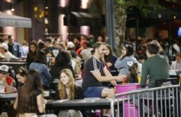 Pase Sanitario: Define el comerciante y opta el cliente si entra o se va a otro lado