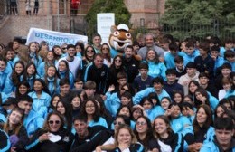 Juegos Bonaerenses: la delegación platense partió rumbo a Mar del Plata para disputar la final