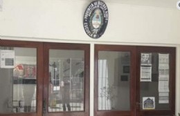 Ex escuela Amarilla: Quejas de padres y madres porque los chicos pasan frio